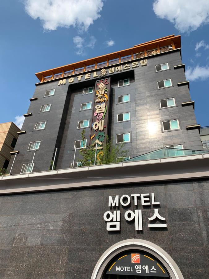 Ms Motel Daejeon Bagian luar foto