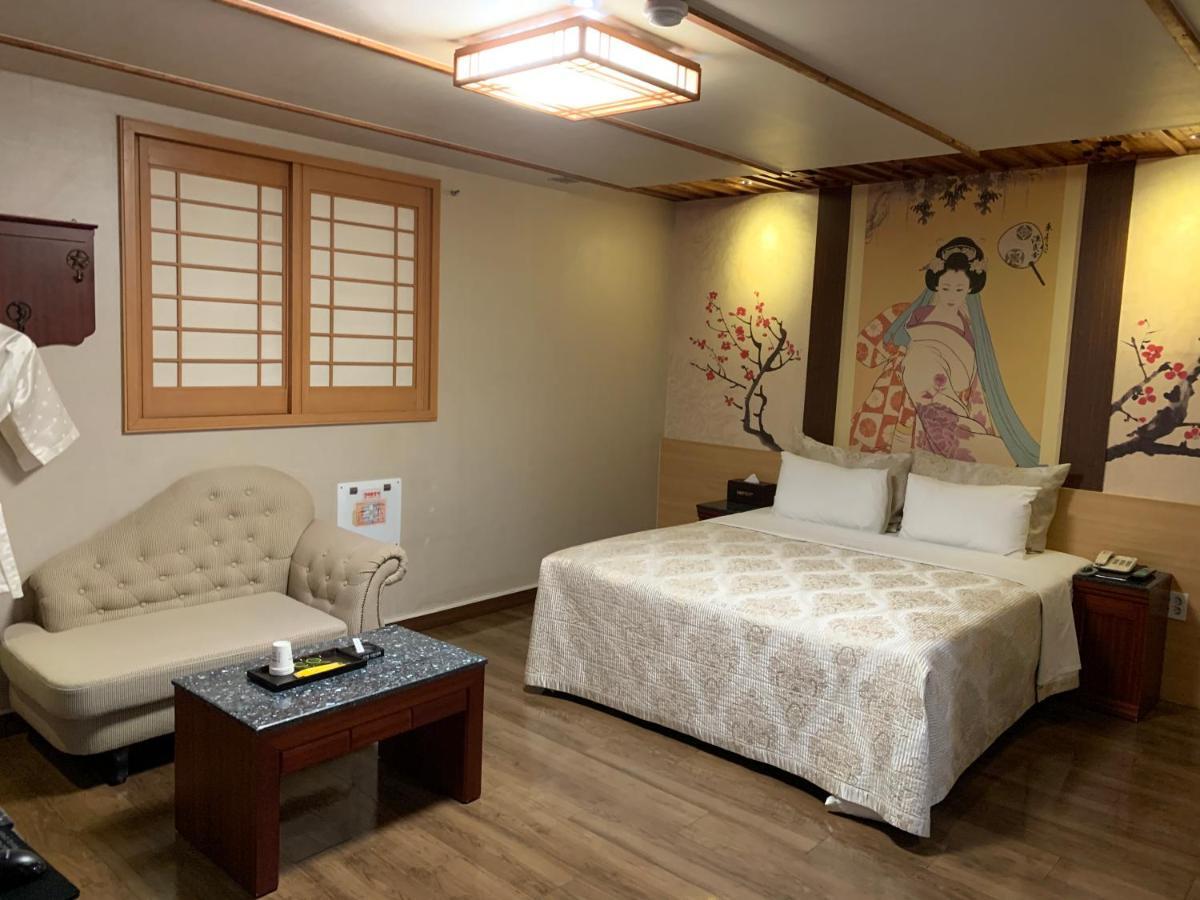 Ms Motel Daejeon Bagian luar foto